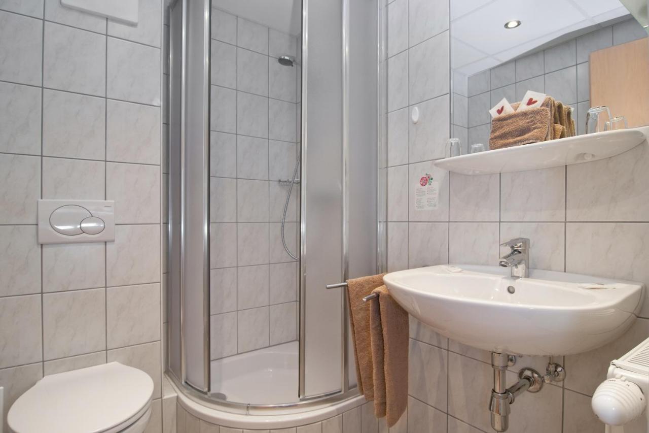 דרובולאך אם פאקרסי Hotel-Pension Melcher מראה חיצוני תמונה